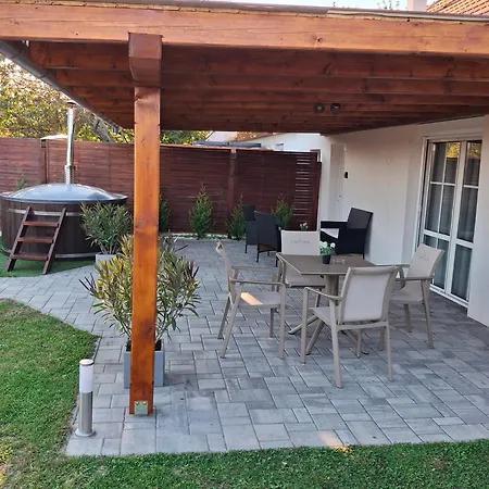 Apartman Alpakavendeghaz Balatoncsicsó